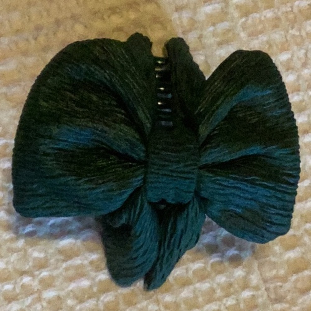 Elegant deep green Hair Clip